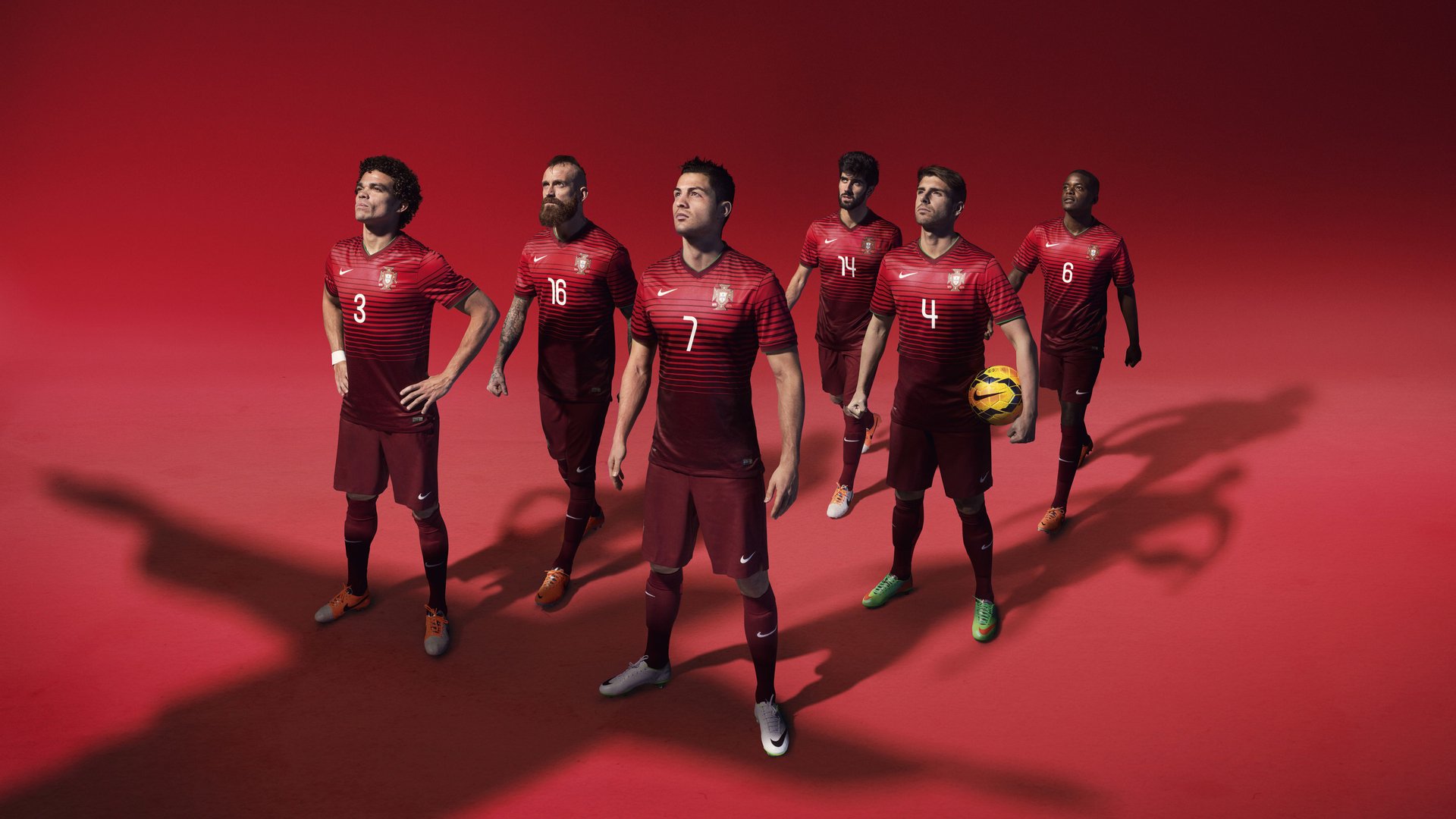 kaiyun中国官方网站-“飞盘竞技：三叉湖赛场成为空中运动爱好者的竞技圣地”